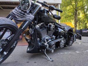 280er Umbau Breakout Harley-Davidson FXSB