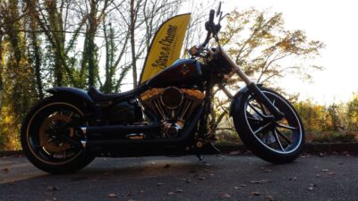Rebuffini Fussrastenanlage Fussraster Armaturen Harley-Davidson Breakout
