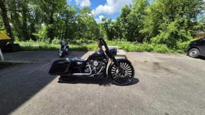 Harley-Davidson Bagger, SMT Wheels, Midland Luftfilter, Burleigh Higbhall Apehanger, BiwWheel